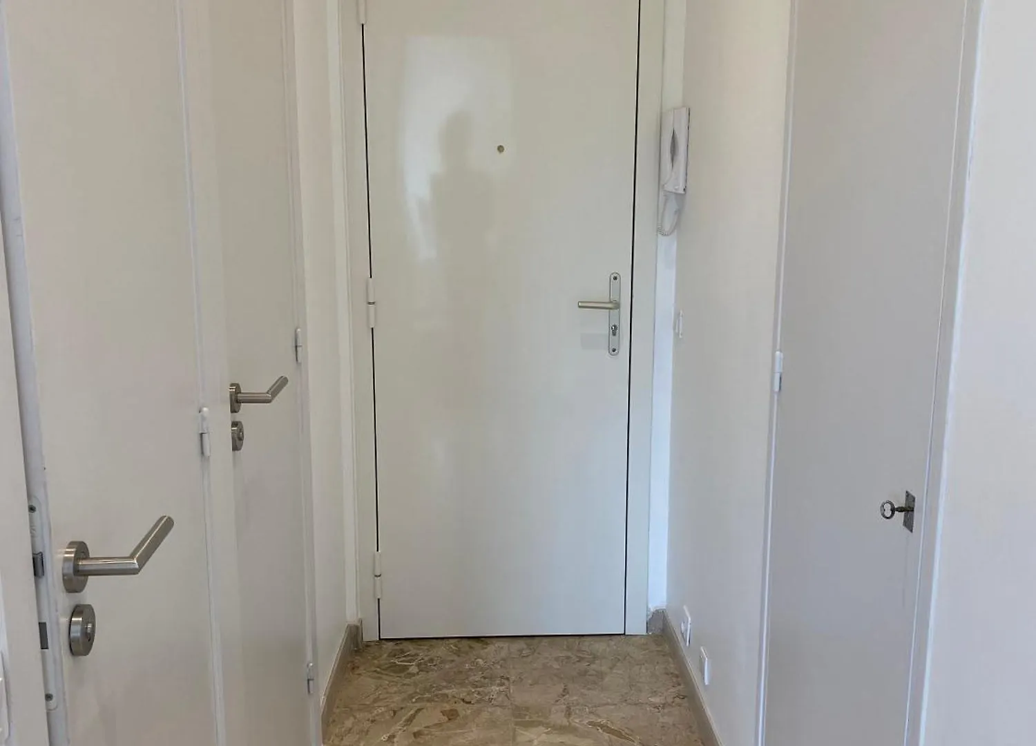 Mirela'S Private Room With Key, Ac, Lift & Balcony In The Center Of Nice On The Cote D'Azur Homestay