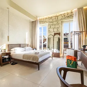 Hotel Naomi, Nice